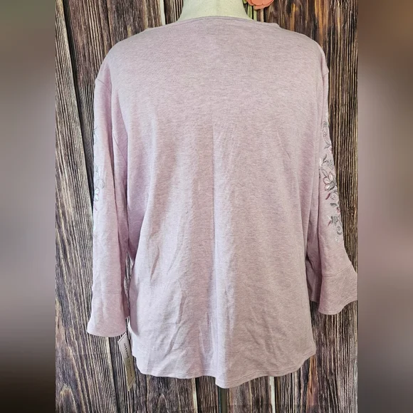 NWT Alfred Dunner Swiss Chalet Embroidered Knit Top Plus Size 2X - Picture 5 of 10